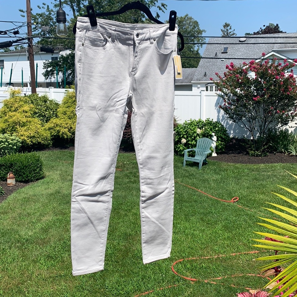 Michael Kors lt grey “aluminum” skinny leg pant